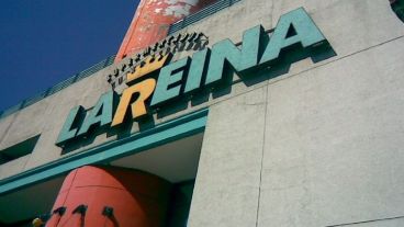 La Reina fue autorizado a abrir los domingos.