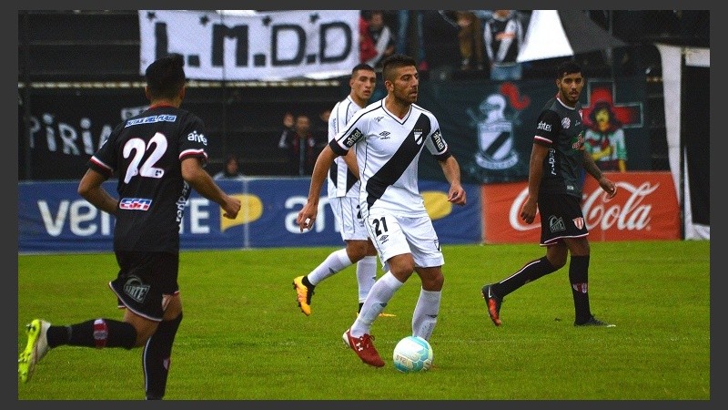 Zarfino, en acción en Danubio.