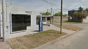 El agresor fue llevado a la comisaría 12ª de barrio Ludueña.
