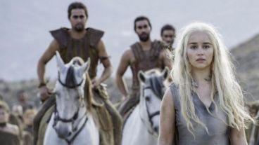 HBO ya trabaja en cuatro posibles "spin-offs" que recuperen el universo narrativo de  “Games of Thrones”.