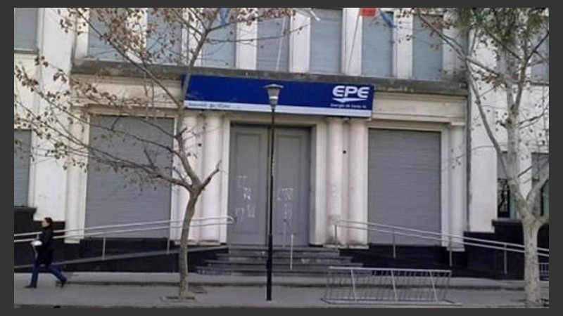 Viernes sin atención en las oficinas de la EPE.