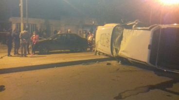 El choque involucró a cuatro vehículos.