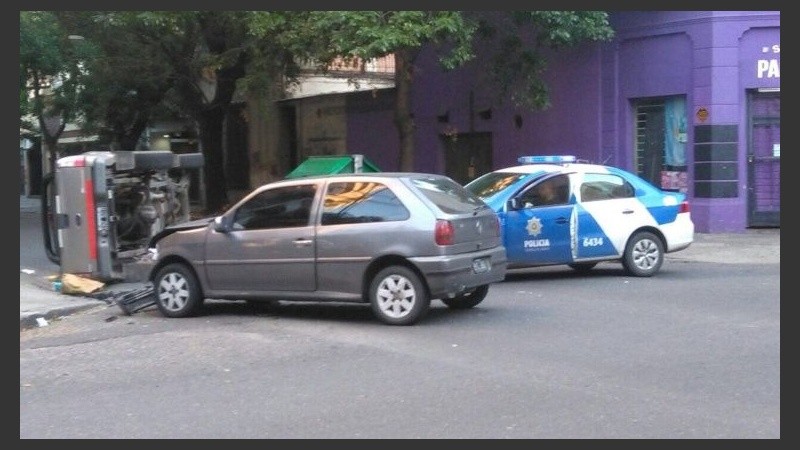 Choque y vuelco ocurrido en marzo pasado en Paraguay e Ituzaingó.