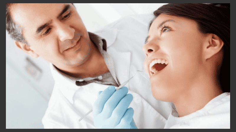 Hay un plan de atención y un protocolo para la prevención del cáncer bucal haciendo foco en el autoexamen.