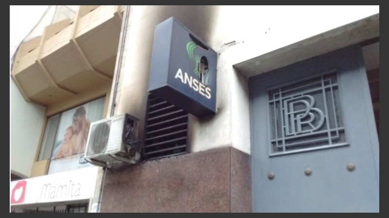 El siniestro fue el 15 de junio y desde entonces no hay atención.