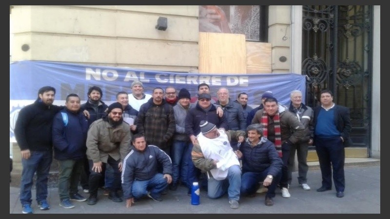 Empleados de Mefro Wheels exigieron cobrar lo prometido.