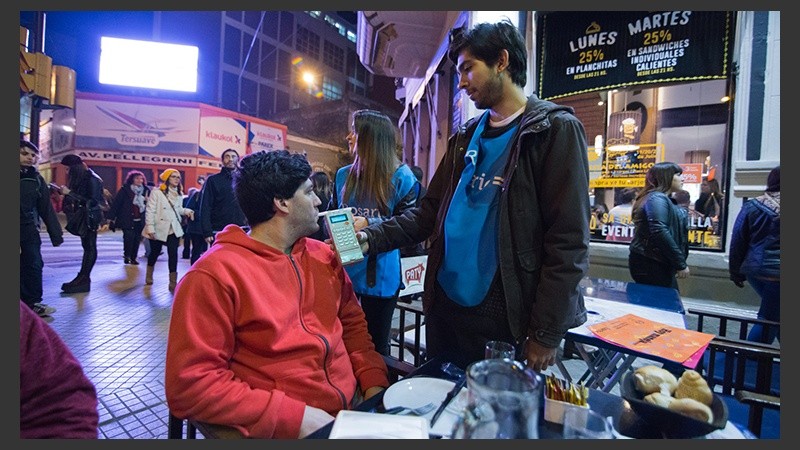 Los controles también presentes.