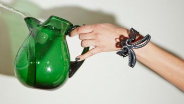 Estas colecciones son de plástico fuerte, flexible y de acero inoxidable.