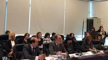 La comisión se reunió este martes.