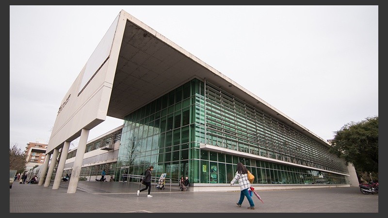 El joven baleado falleció en el Heca. 