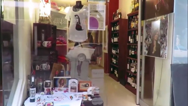 El frente del particular negocio en Nueva Córdoba.