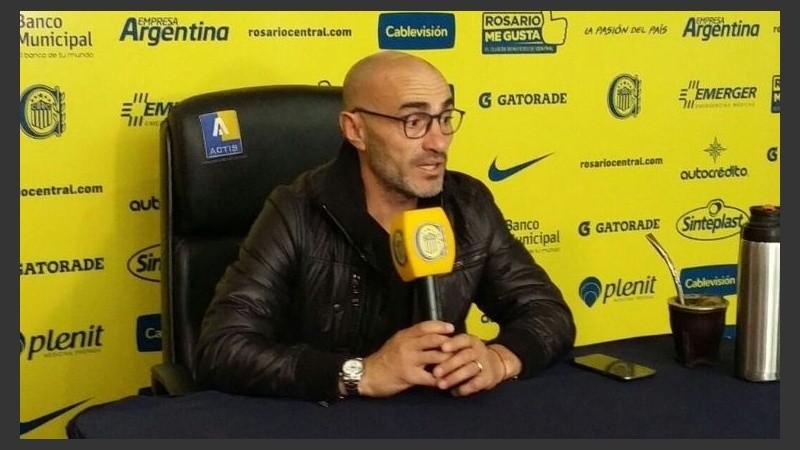 Montero trabaja con el plantel el plena pretemporada.