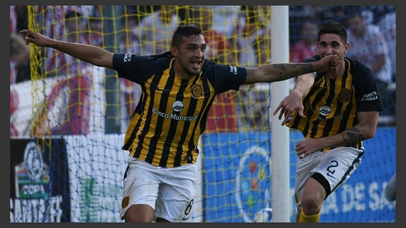 Los canallas derrotaron a Unión con goles de Migone y Alarcón.