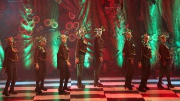 Puesta en escena de uno de los ballets de la Escuela Municipal de Danzas y Arte Escénico Ernesto de Larrechea.