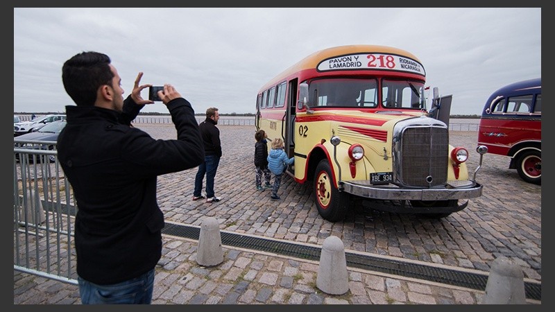 Para nostálgicos. El 218 que transitaba por las calles de la ciudad. (Alan Monzón/Rosario3.com)