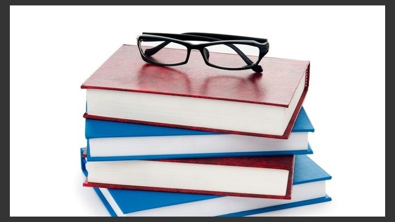 El concurso permitirá a los docentes el acceso a cargos y horas titularizadas.