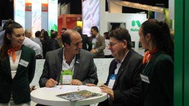 Aca Salud está presente en el Congreso a través de un stand en el que brinda asesoramiento a los socios de Aapresid