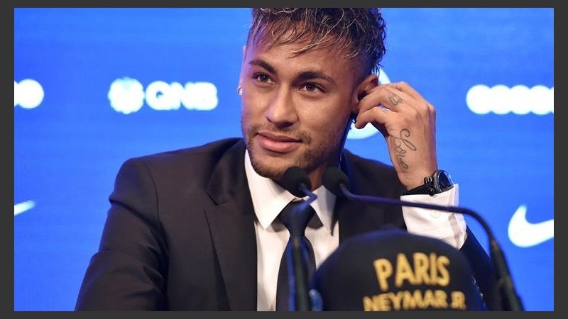 Neymar, vigilado.