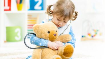 El posgrado está dictado por docentes de la Universidad Nacional de Rosario y por profesionales invitados.