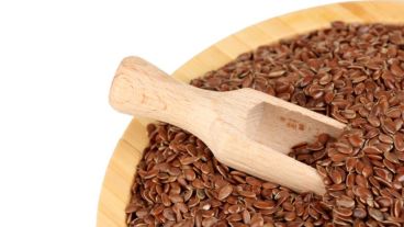 Las semillas de lino son una excelente fuente de Omega 3, que es un ácido graso esencial para el corazón, y es antiinflamatorio.