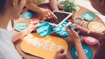 Inicia en septiembre y consta de seis clases presenciales.