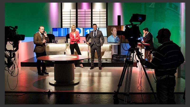 El Tres transmitió en vivo desde las 17.45.