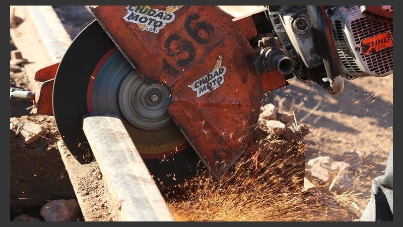 El Ministerio de Transporte podrá levantar vías, según el decreto.