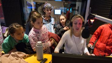 Los chicos disfrutaron en las instalaciones de Televisión Litoral.