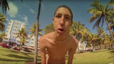 Pedro Dayán Millán es conocido como Peter la Anguila. El mote responde a su particular modo de bailar.