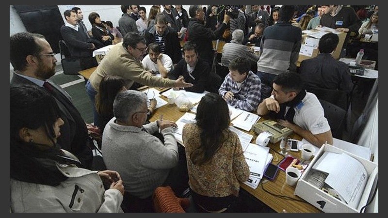 Durante el escrutinio se comunicó un criterio que después cambió.