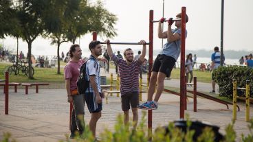 Los rosarinos disfrutaron de una jornada con temperaturas agradables este jueves.