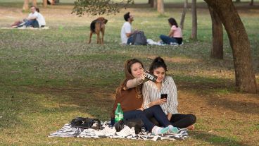 Los rosarinos disfrutaron de una jornada con temperaturas agradables este jueves.