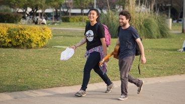 Los rosarinos disfrutaron de una jornada con temperaturas agradables este jueves.