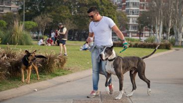 Los rosarinos disfrutaron de una jornada con temperaturas agradables este jueves.