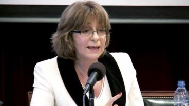 El macrismo quiere afuera de su cargo a Gils Carbó.