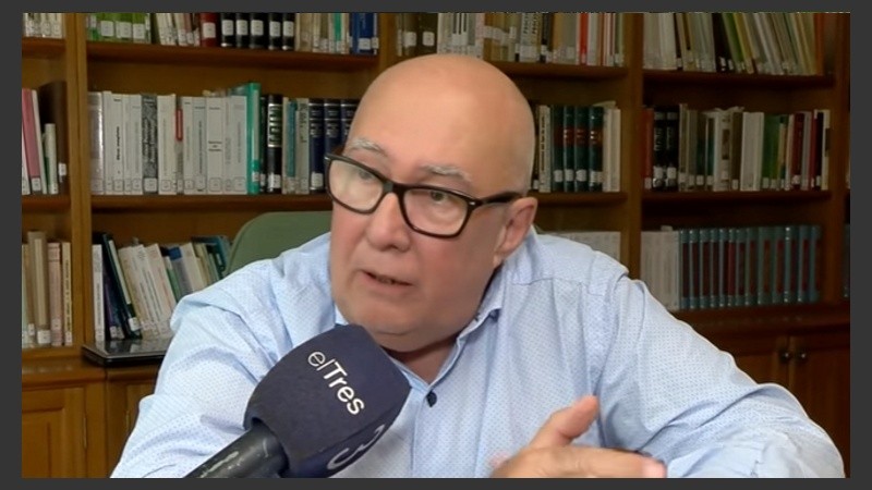 Víctor Corvalán es el abogado de Rodrigo. 