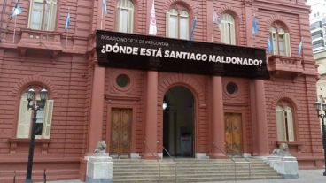 El municipio colocará una bandera con la pregunta por Santiago Maldonado.