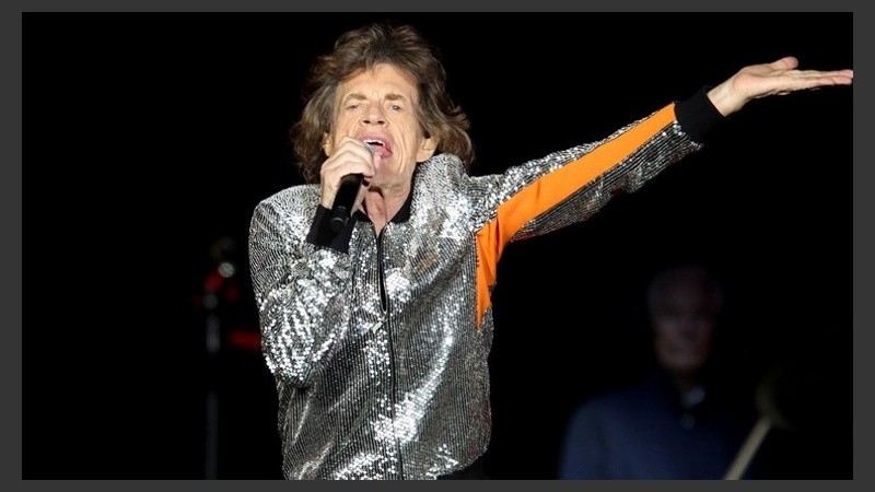 El show de Hamburgo duró alrededor de dos horas y media y contó con clásicos como “Sympathy for the devil”, “Satisfaction” y “Jumping Jack Flash.