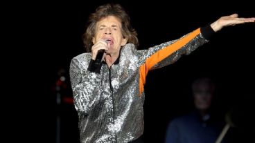 El show de Hamburgo duró alrededor de dos horas y media y contó con clásicos como “Sympathy for the devil”, “Satisfaction” y “Jumping Jack Flash.