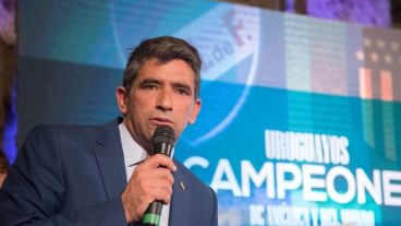 Según medios locales, Vázquez aceptó la renuncia.