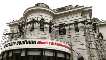 La propuesta consiste en un recorrido por la historia, el desarrollo y los espacios del Museo de la Memoria.