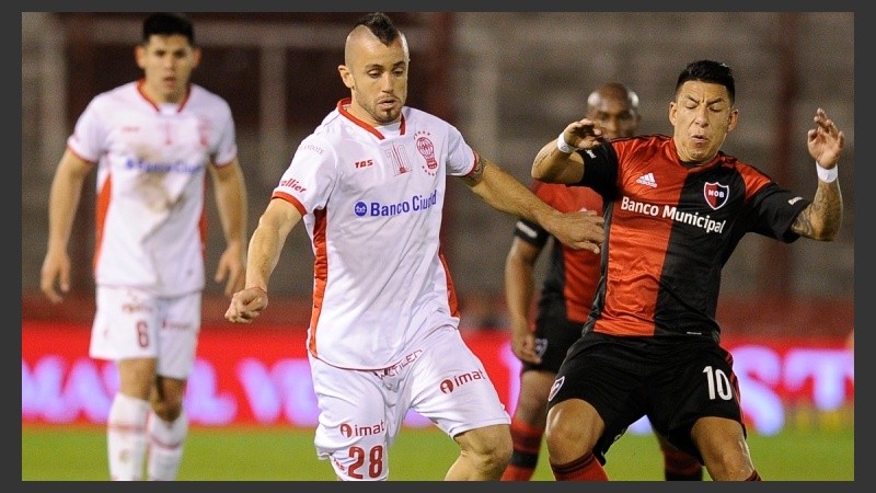 Sarmiento se lesionó. Y sacó un 4.