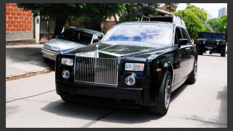 El Rey de la Efedrina tenía gran cantidad de autos lujosos.