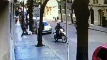 El violento ataque se produjo a las cuatro de la tarde.