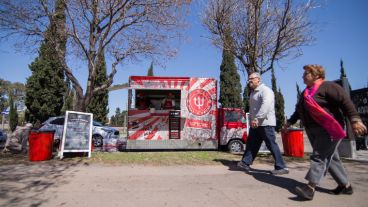 Los Food Trucks hicieron su debut este jueves al mediodía en el Parque Sunchales.
