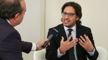 El ministro dijo que el gobierno "defendió" pero "no encubrió" a Gendarmería.