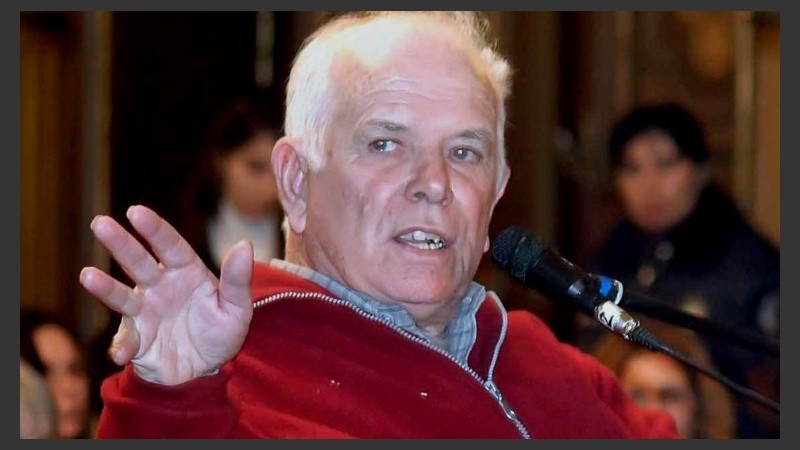 López desapareció poco después de testificar.