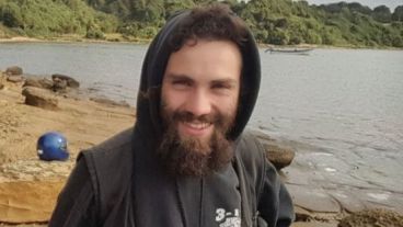 El juez encabeza un megaoperativo en territorio mapuche.