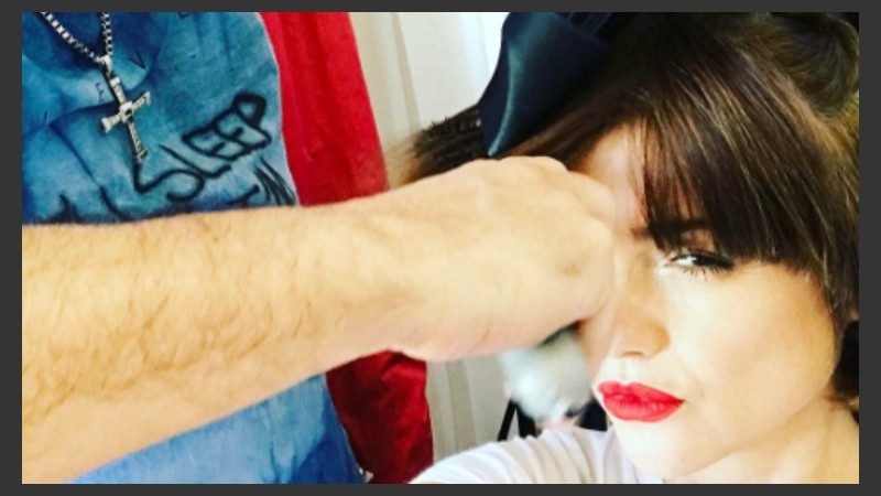 Araceli pasó por la peluquería. 