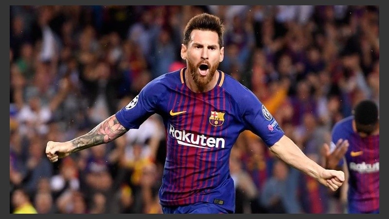 Messi superó la marca de los 300 goles en el Camp Nou.
